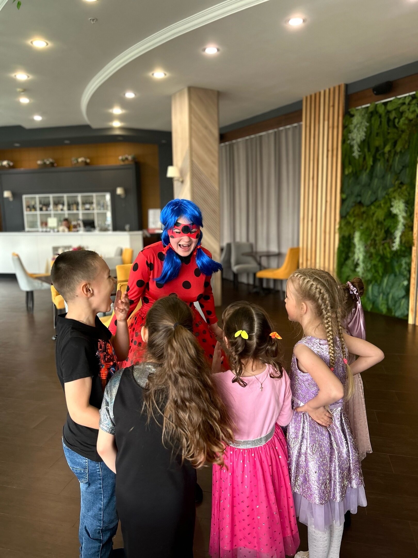 Бронирование детского дня рождения в OBRAZwill Пенза — удобная запись за 1-2 недели